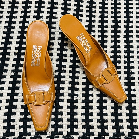Salvatore Ferragamo Shoes - Vintage Ferragamo Tan Genuine Leather Squared Point Mules Size 7